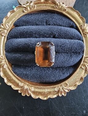 Vintage Avon Ring Size 6